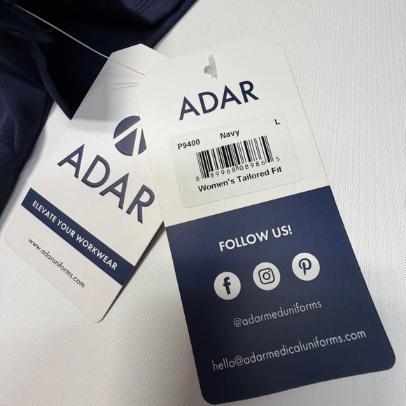 Adar Pro Women's Scrub Top Large Navy Tailored Fit NWT Medical Uniform P9400 - Picture 5 of 7